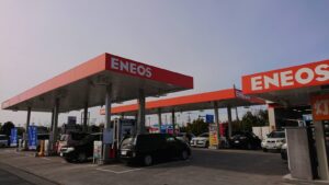 イオンレイクタウンMori駐車場エネオス