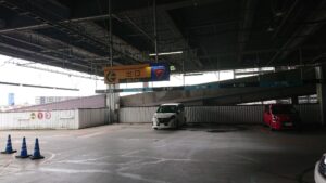 イオンレイクタウン駐車場案内看板